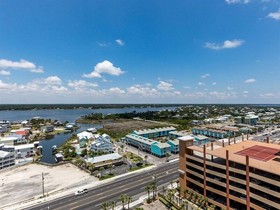 Island Royale by Vacasa