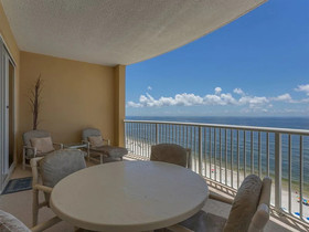 Island Royale by Vacasa