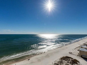 Island Royale by Vacasa