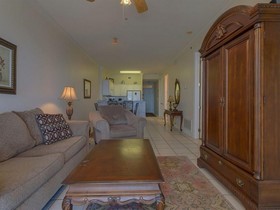 Island Royale by Vacasa