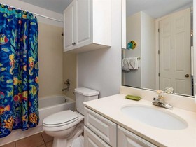 Island Royale by Vacasa