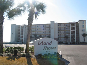 Island Shores by Bender Vacation Rentals
