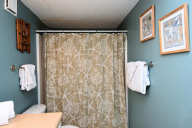 Island Shores by Bender Vacation Rentals