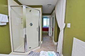 Island Tower by Youngs Suncoast