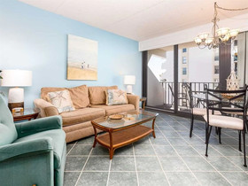 Island Winds East by Meyer Vacation Rentals