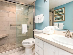 Island Winds East by Meyer Vacation Rentals