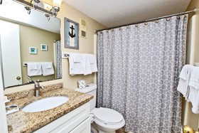 Island Winds West by Youngs Suncoast