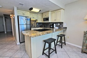 Island Winds West by Youngs Suncoast