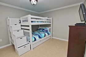 Island Winds West by Youngs Suncoast