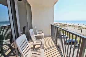 Island Winds West by Youngs Suncoast