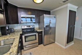 Island Winds West by Youngs Suncoast