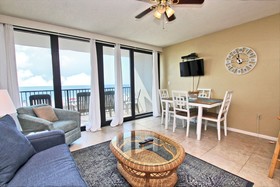 Island Winds West by Youngs Suncoast