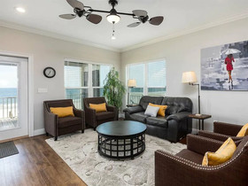 Just Nuts Too by Meyer Vacation Rentals