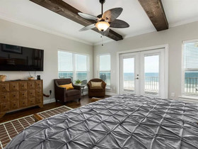 Just Nuts Too by Meyer Vacation Rentals