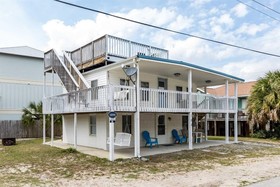 Kait by Meyer Vacation Rentals