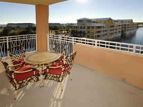 Kiva Dunes
