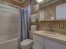 Kokomo by Meyer Vacation Rentals