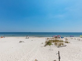 Labacoco West by Meyer Vacation Rentals