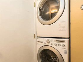 Lagoon Landing by Vacasa