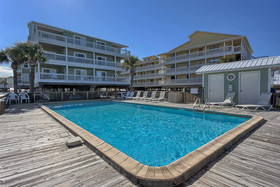 Lagoon Landing by Vacasa