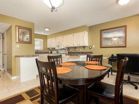 Lagoon Landing by Vacasa