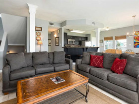 Laguna Azul by Meyer Vacation Rentals