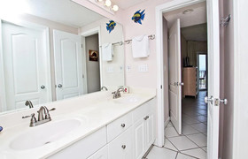 Legacy by Youngs Suncoast