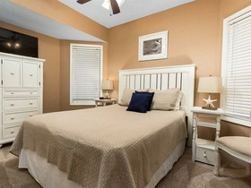 Legacy by Meyer Vacation Rentals