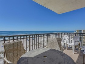 Legacy by Meyer Vacation Rentals