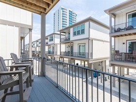 Life's Porpoise by Meyer Vacation Rentals