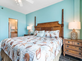 Lighthouse Condominiums by Bender Vacation Rentals