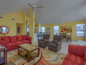 Lilliput by Meyer Vacation Rentals