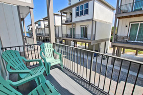 Little Lagoon Cottages by Youngs Suncoast