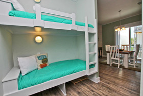 Little Lagoon Cottages by Youngs Suncoast