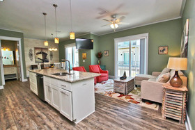 Little Lagoon Cottages by Youngs Suncoast