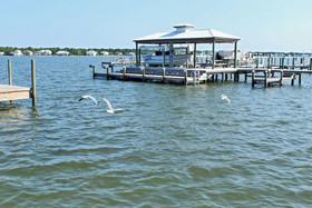 Little Lagoon Cottages by Youngs Suncoast