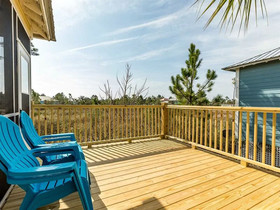 Mahi Hideaway by Meyer Vacation Rentals