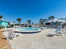 Mahi Hideaway by Meyer Vacation Rentals