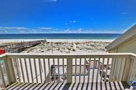 Marilyns Cottage by Youngs Suncoast