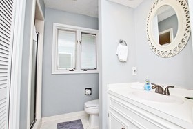 Marilyns Cottage by Youngs Suncoast