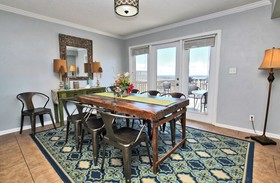 Marilyns Cottage by Youngs Suncoast