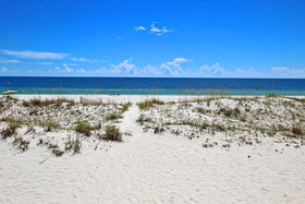 Marilyns Cottage by Youngs Suncoast