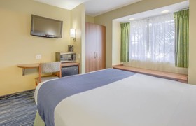 Microtel Inn & Suites by Wyndham Gulf Shores