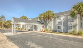 Microtel Inn & Suites by Wyndham Gulf Shores