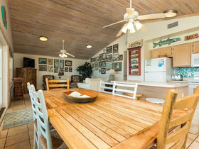 Mondo Kayo by Meyer Vacation Rentals