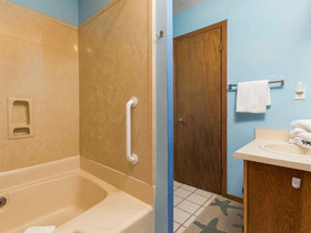 Muldoon Beach House by Meyer Vacation Rentals