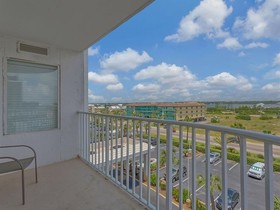 Ocean House II by Meyer Vacation Rentals