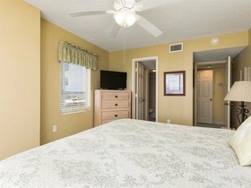 Ocean House II by Meyer Vacation Rentals