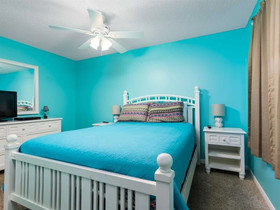 Ocean House II by Meyer Vacation Rentals