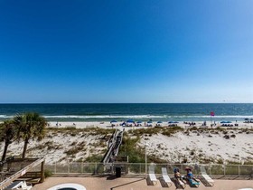 Ocean House II by Meyer Vacation Rentals